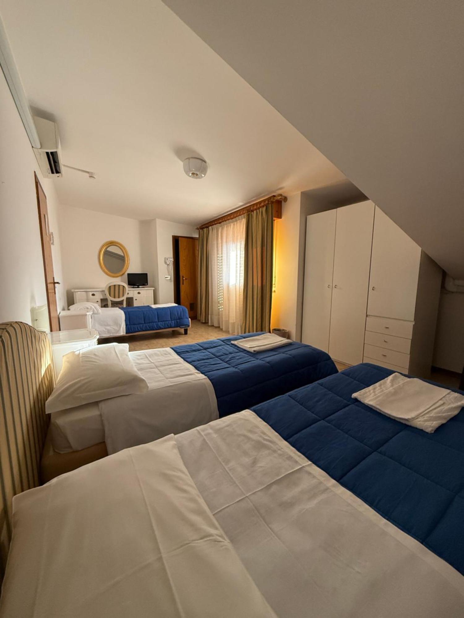Hotel Gasperoni ซานมารีโน ภายนอก รูปภาพ