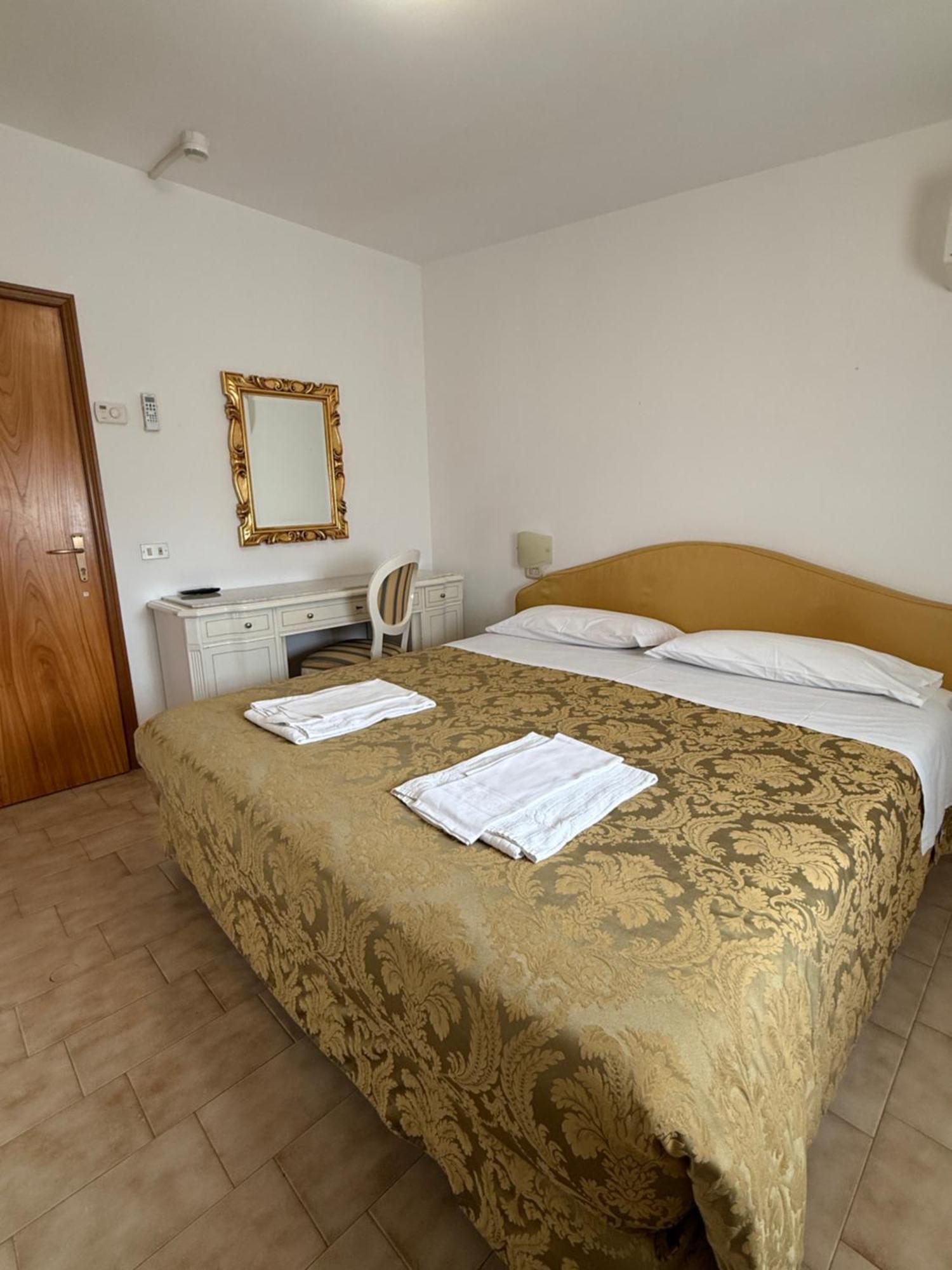 Hotel Gasperoni ซานมารีโน ภายนอก รูปภาพ
